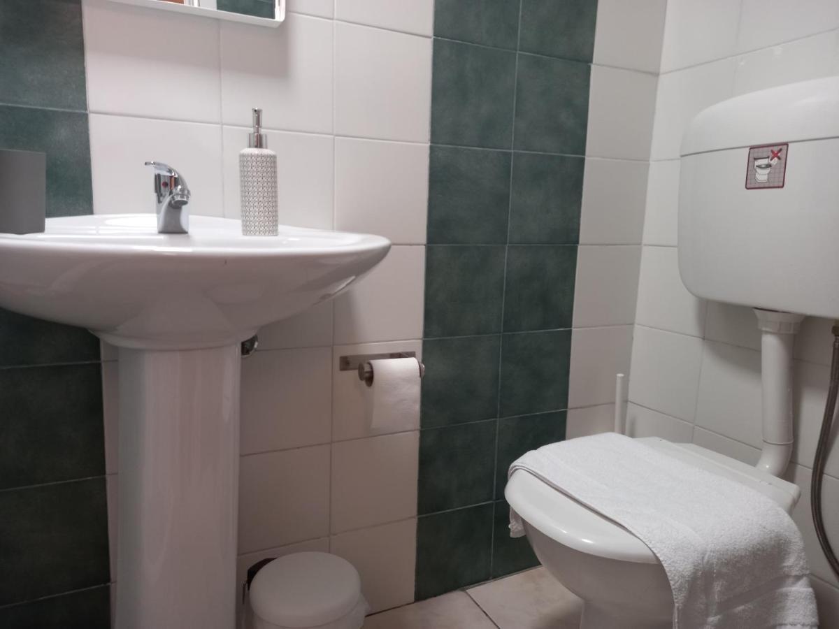 Helen'S Welcoming & Cozy Flat Διαμέρισμα Κορωπί Εξωτερικό φωτογραφία